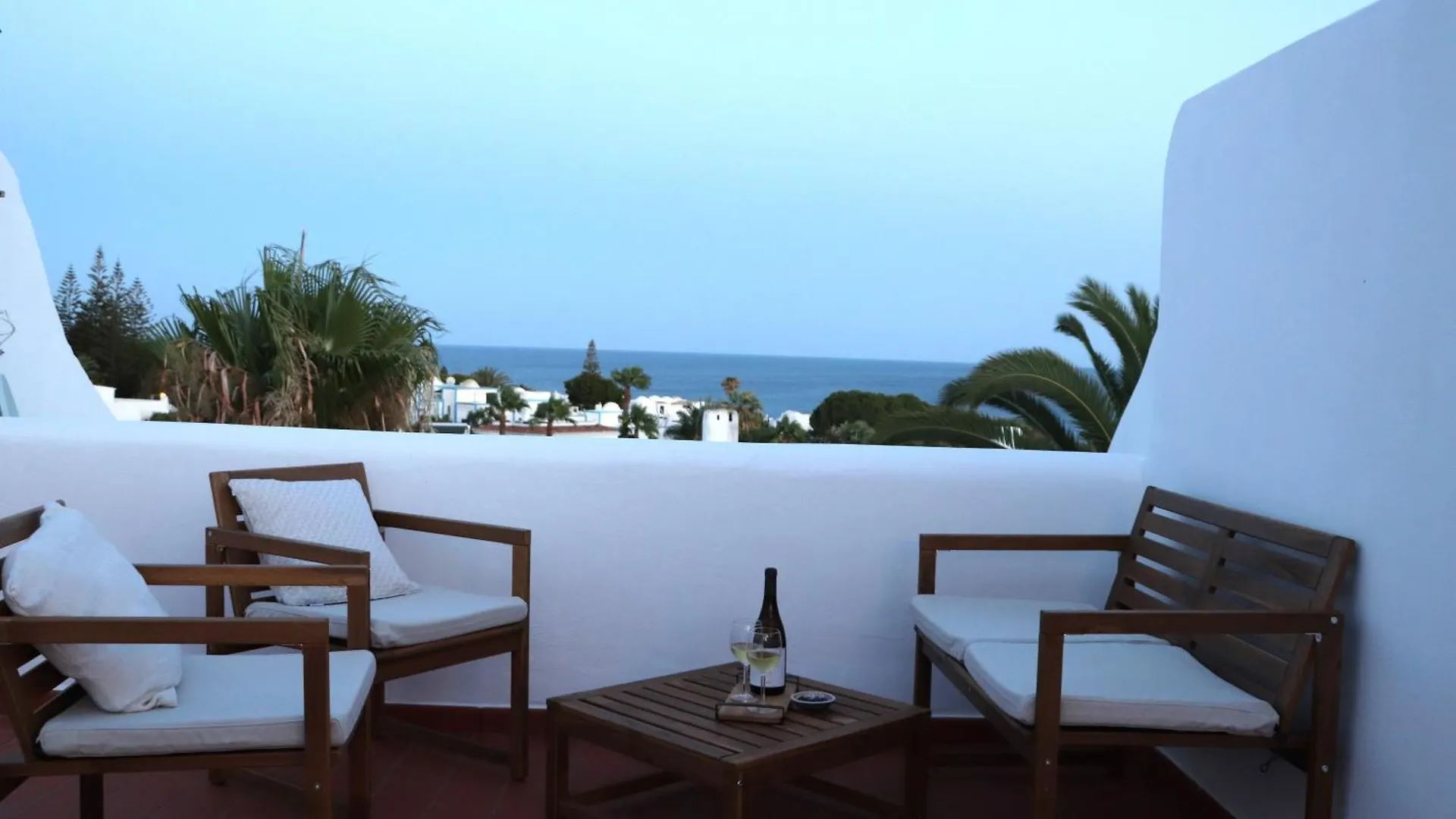 Holiday home Wave Retreat Villa Porches