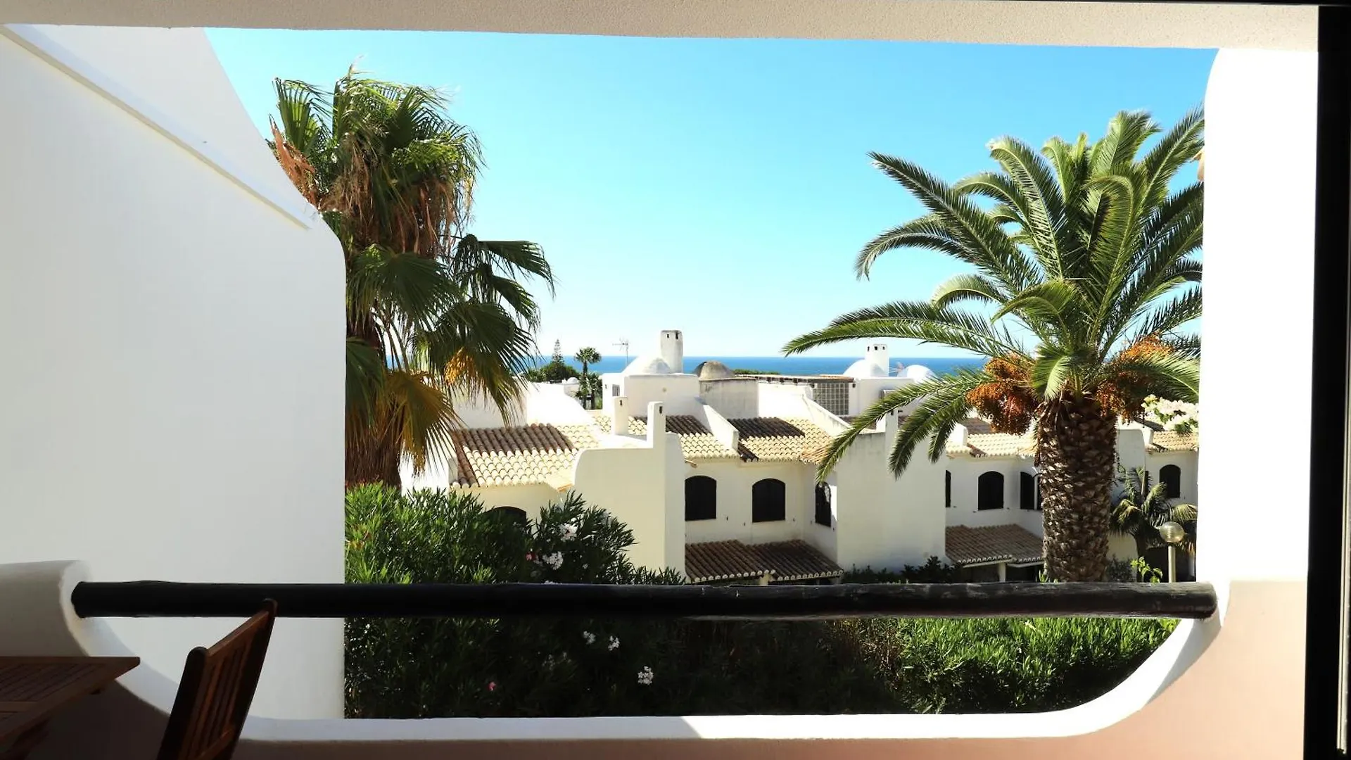 Holiday home Wave Retreat Villa Porches  Portugal